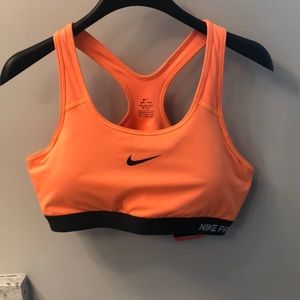 Brand New! Nike Sports Bra Size XL